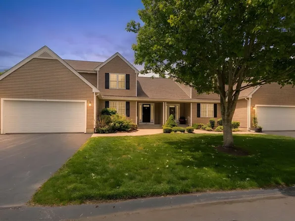 18 Captain Carlson Way Unit 18, West Bridgewater, MA 02379