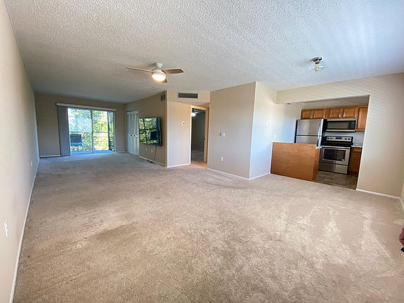 5th image of 4210 Ironwood Cir APT 306J