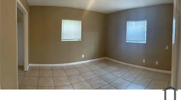 2 bed, $1,100 — Photo 3