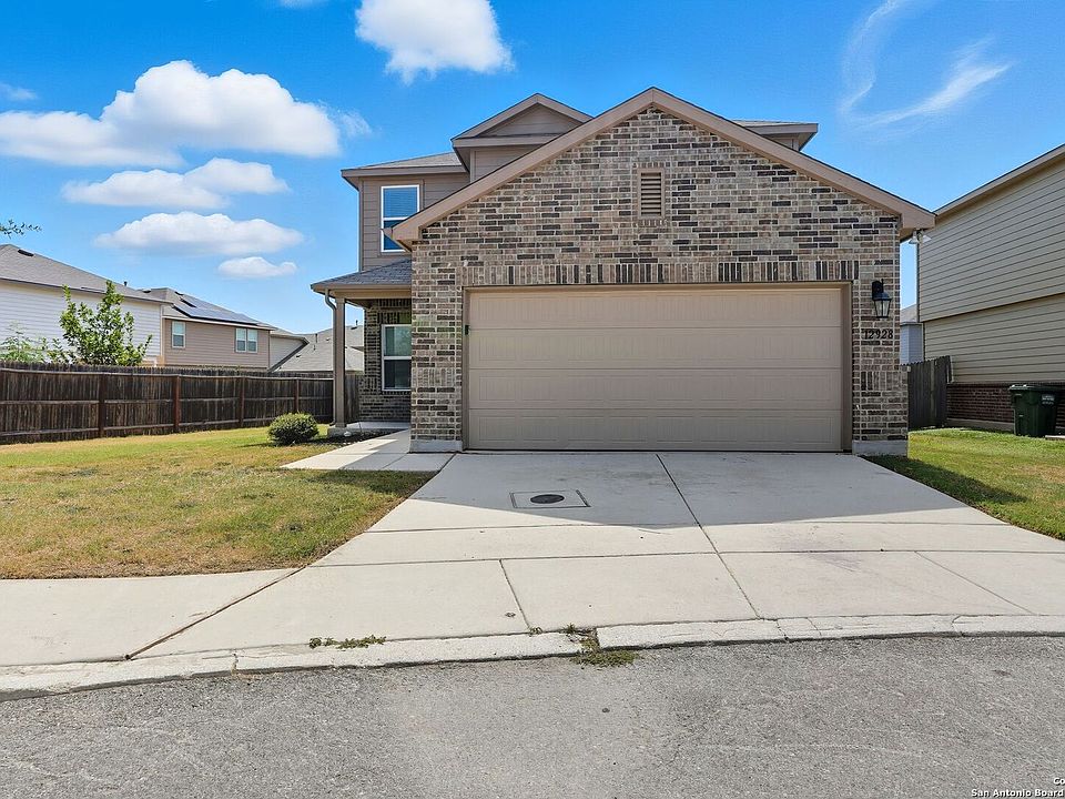 1st image of 12928 Cicely Ct