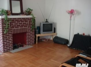 10255 63rd Rd, Forest Hills, NY 11375