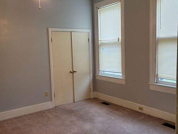 3rd image of 27 Pine St #A