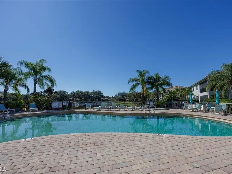 13091 Pebblebrook Ridge Ct #101 — Photo 34