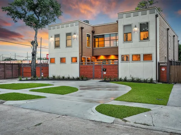 10070 Cedardale Dr, Houston, TX 77055