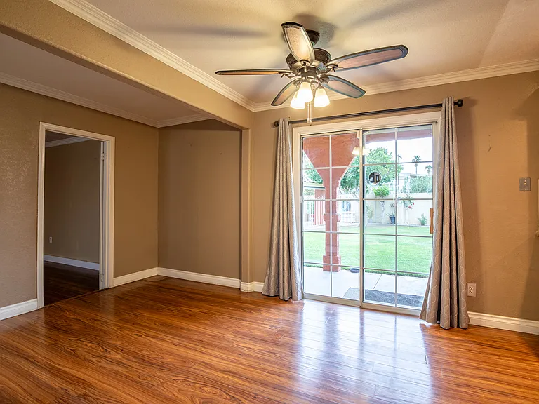1714 Elena Dr — Photo 16