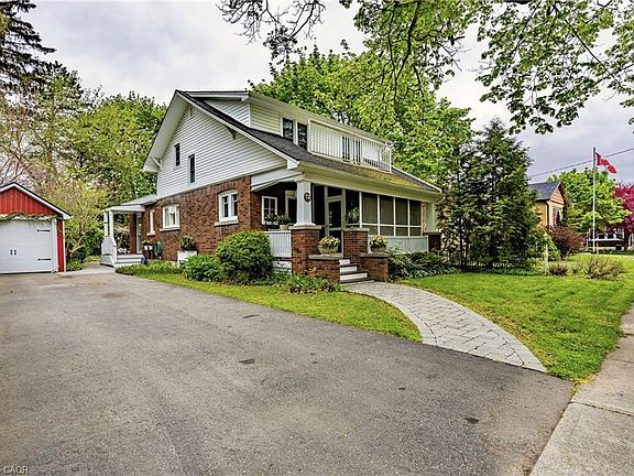 2nd image of 72 Crescent Blvd