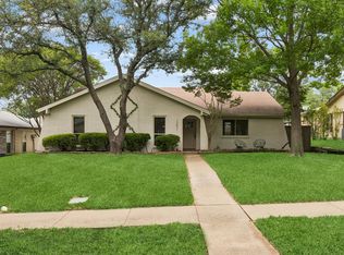 10831 Hayfield Dr, Dallas, TX 75238