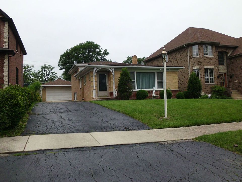 1st image of 9312 S 83rd Ct