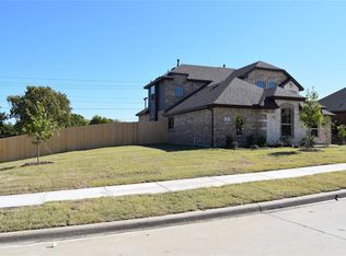 702 Camden Ct, Desoto, TX 75115