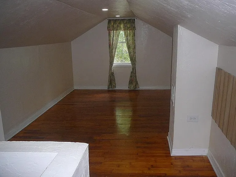 400 N Oakridge Dr — Photo 10