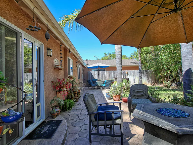 245 Hazel Ln — Photo 41