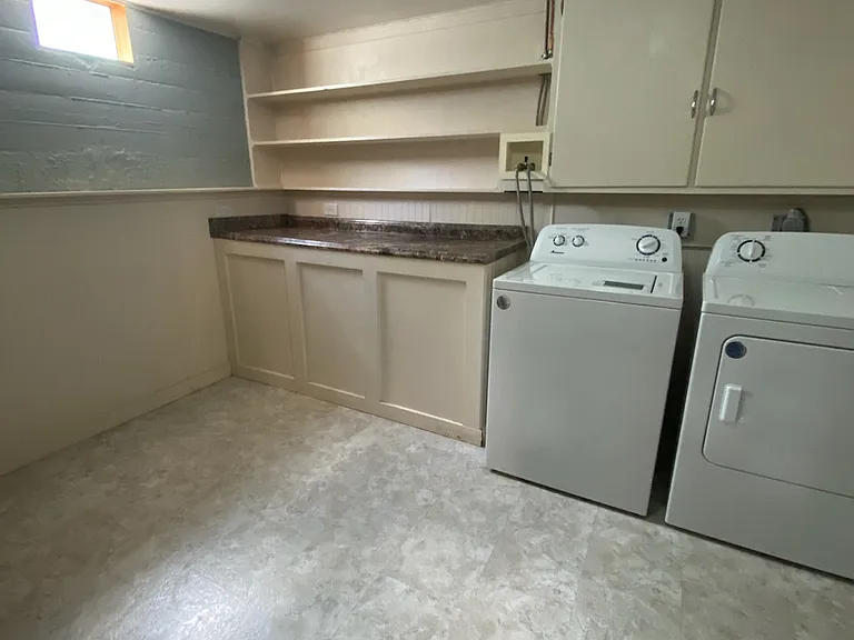 1138 Avenue D — Photo 10