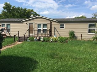 47180 Willow Rd, Belleville, MI 48111