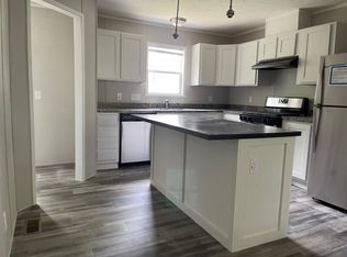 207 Park St, Johnson Creek, WI 53038