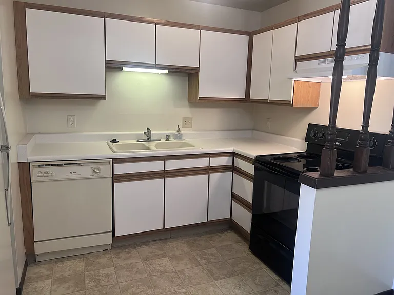 5824-5826 Margery Dr — Photo 6
