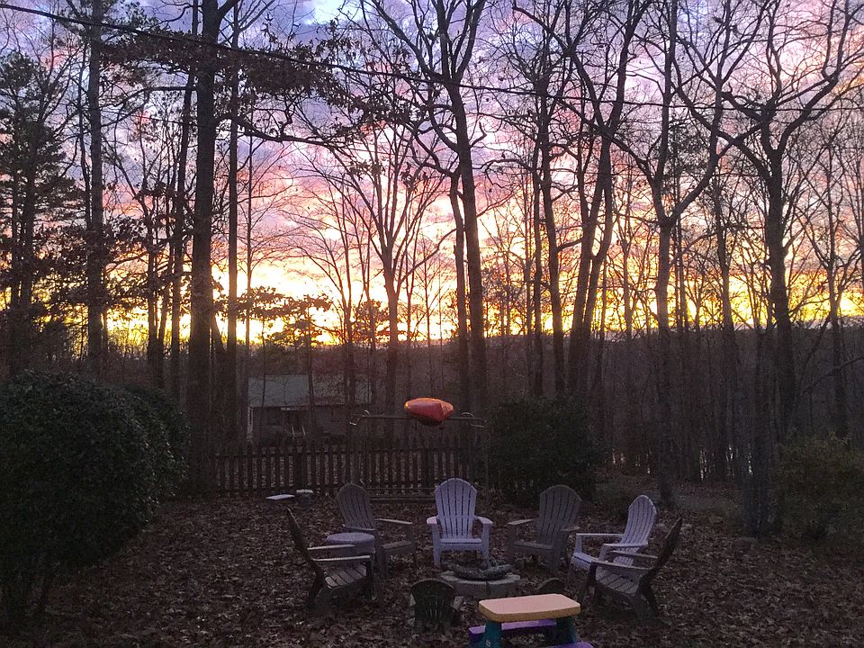 1st image of 317 Stowers Dr