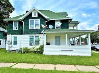 2001 Tracy St, Endicott, NY 13760