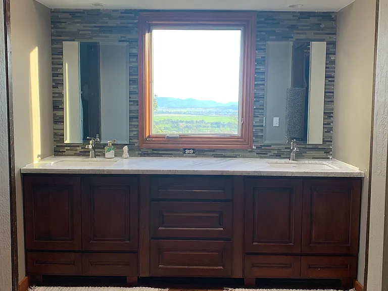 181 Crest Rd — Photo 10