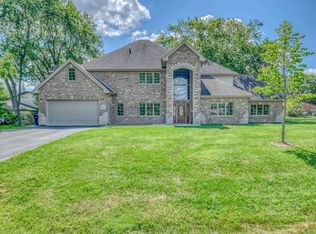 8901 W 164th St, Orland Park, IL 60462
