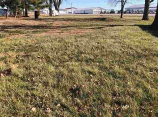 1810 E 1650th St, Paloma, IL 62359