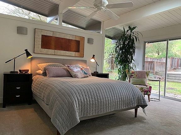 5th image of 130 Romero Cir