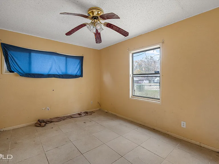 3051 Amherst St — Photo 16