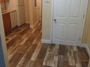 71 E Great Lakes St APT 6, River Rouge, MI 48218