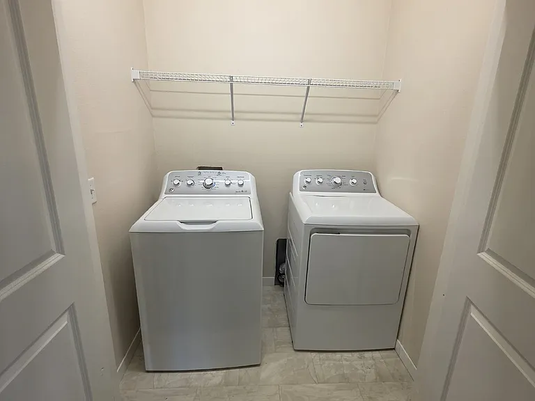 1415 Center Point Rd NE #209 — Photo 6