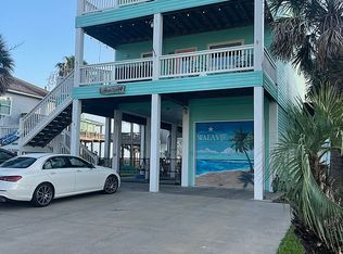 931 Bahama Dr, Crystal Beach, TX 77650