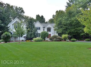 24 Echo Ridge Rd, Upper Saddle River, NJ 07458