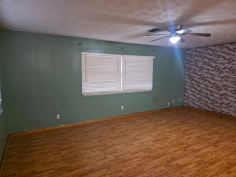 6312 Magnolia St — Photo 7