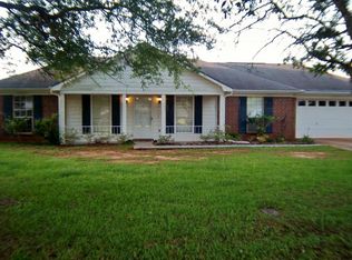 16403 Hunter Ln, Foley, AL 36535