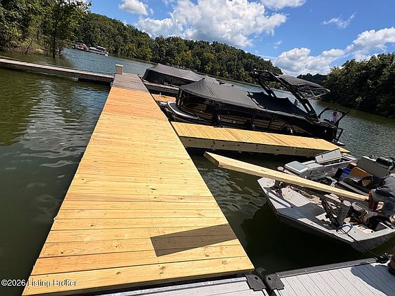 2nd image of 160 Moutardier Bay Ct