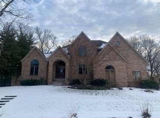 4256 Park Pl, Crown Point, IN