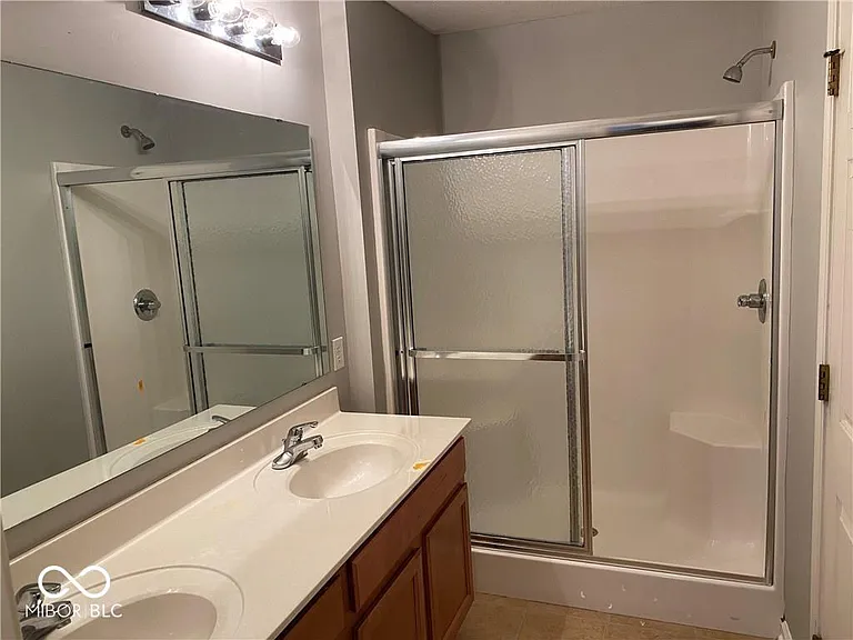 5608 Castor Way — Photo 18