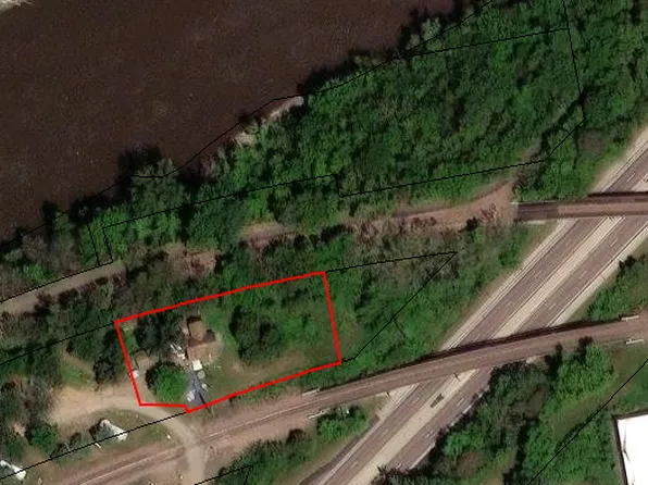 1603 3rd Ave W, Shakopee, MN 55379