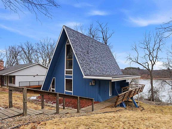 4th image of 2324 Rice Ridge Ln NE