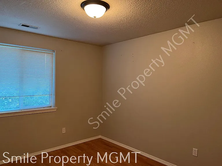 7740 SE 72nd Ave — Photo 9