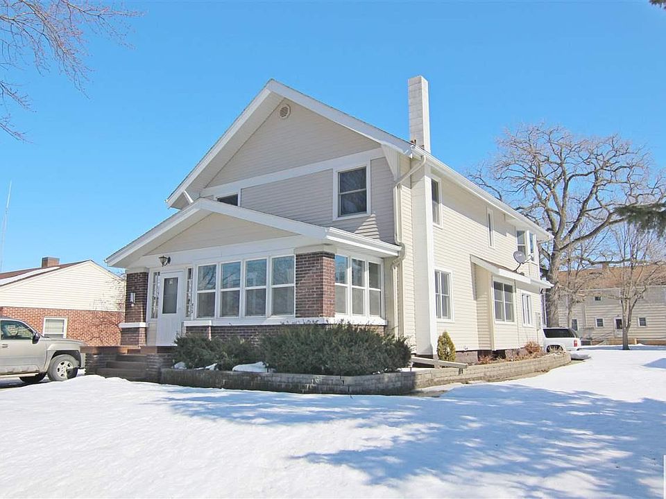 1st image of 413 Lake Ave