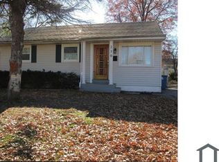 230 Shepley Dr, Saint Louis, MO 63137