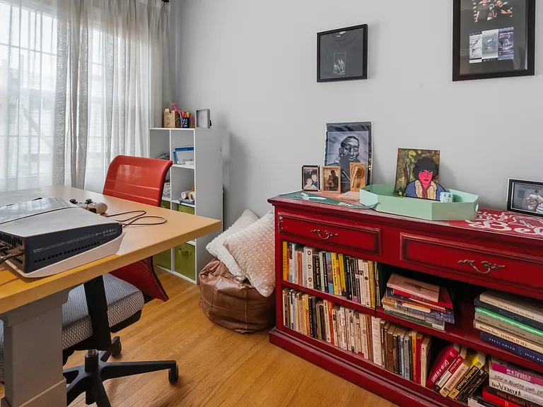 819 Tasker St — Photo 16