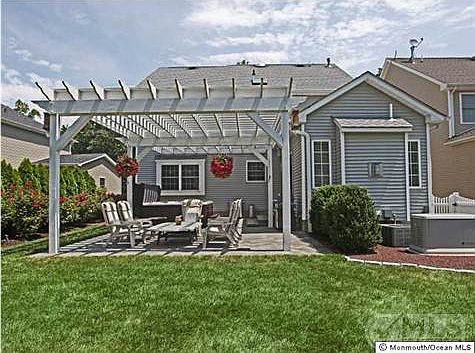 2nd image of 172 Fair Haven Rd