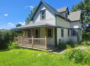 19 Larrabees Grove Rd W, Bath, ME 04530