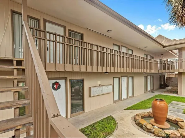 4036 Bellefontaine St #9, Houston, TX 77025