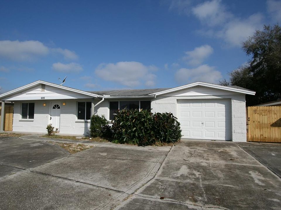 1st image of 3315 Eisenhower Dr