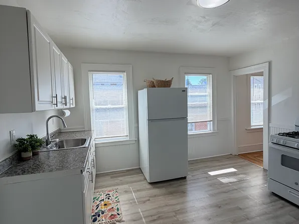 49 Henry St Floor 3, New Britain, CT 06051