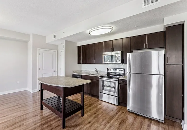 Lantower Westshore — Photo 28