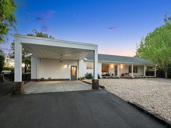 4th image of 1236 N Fitch Mountain Road