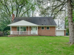 42857 Savage Rd, Van Buren Township, MI
