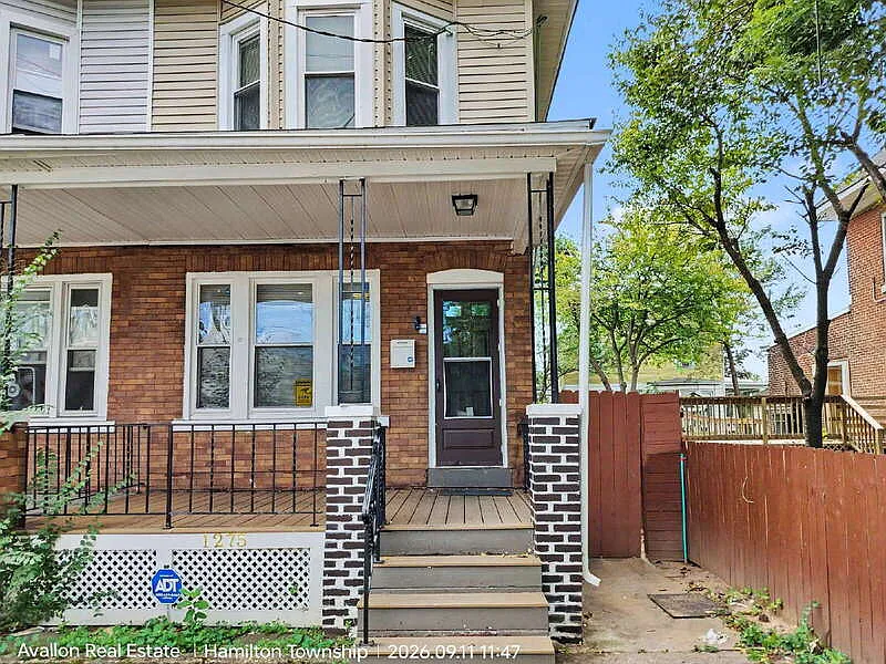 1275 Hamilton Ave
